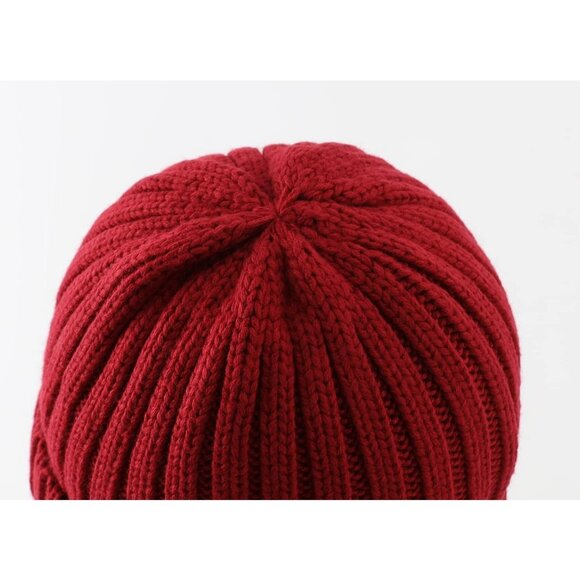 Men Red Ribbed knit Beanie Hat With Cuffed Brim and Small Leather Logo Patch - Picture 4 of 8